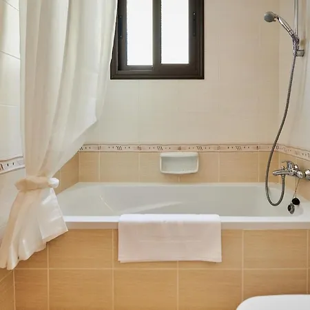 Kyklades Angie Protaras