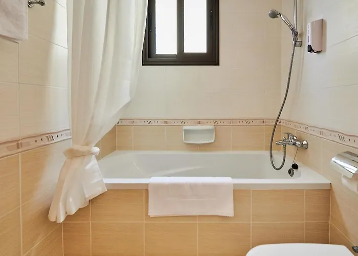 Kyklades Angie Protaras